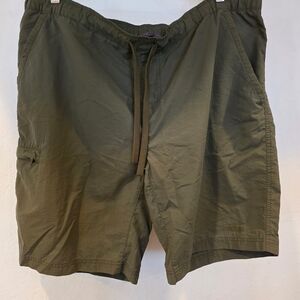 REI Forest Green Cargo Shorts for Men